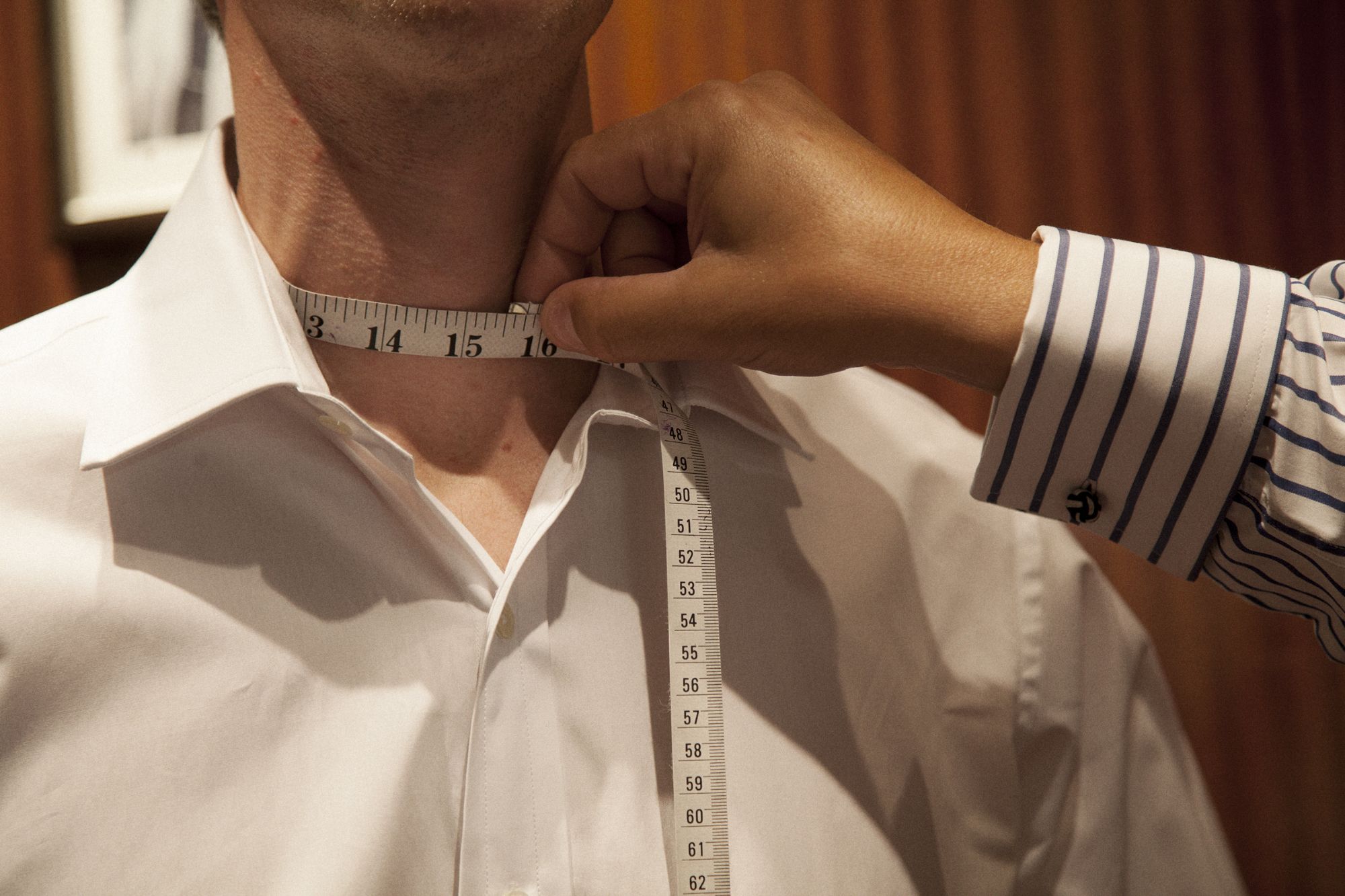 how to measure dress shirt size