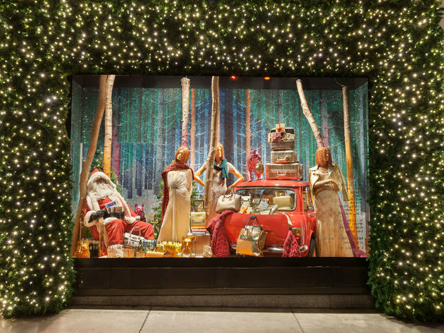 Festive windows around Piccadilly
