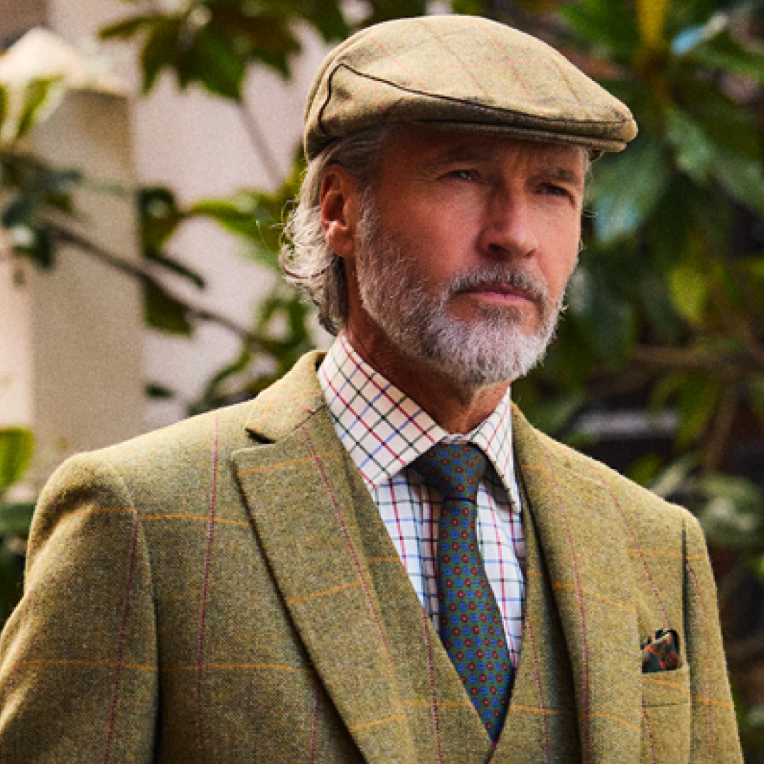 How to Dress for Cheltenham's Racing Events: A Gentleman's Guide